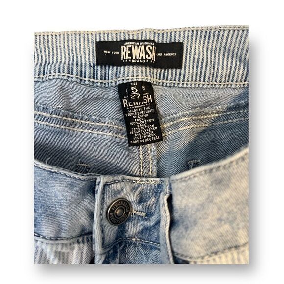 Rewash Distressed Cutoff Striped Jean Shorts Size 5 - Picture 2 of 3